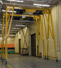 T Series gantries are available in all steel or with an aluminum I-beam.